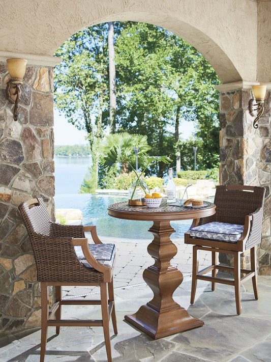 Harbor Isle SWIVEL BAR STOOL