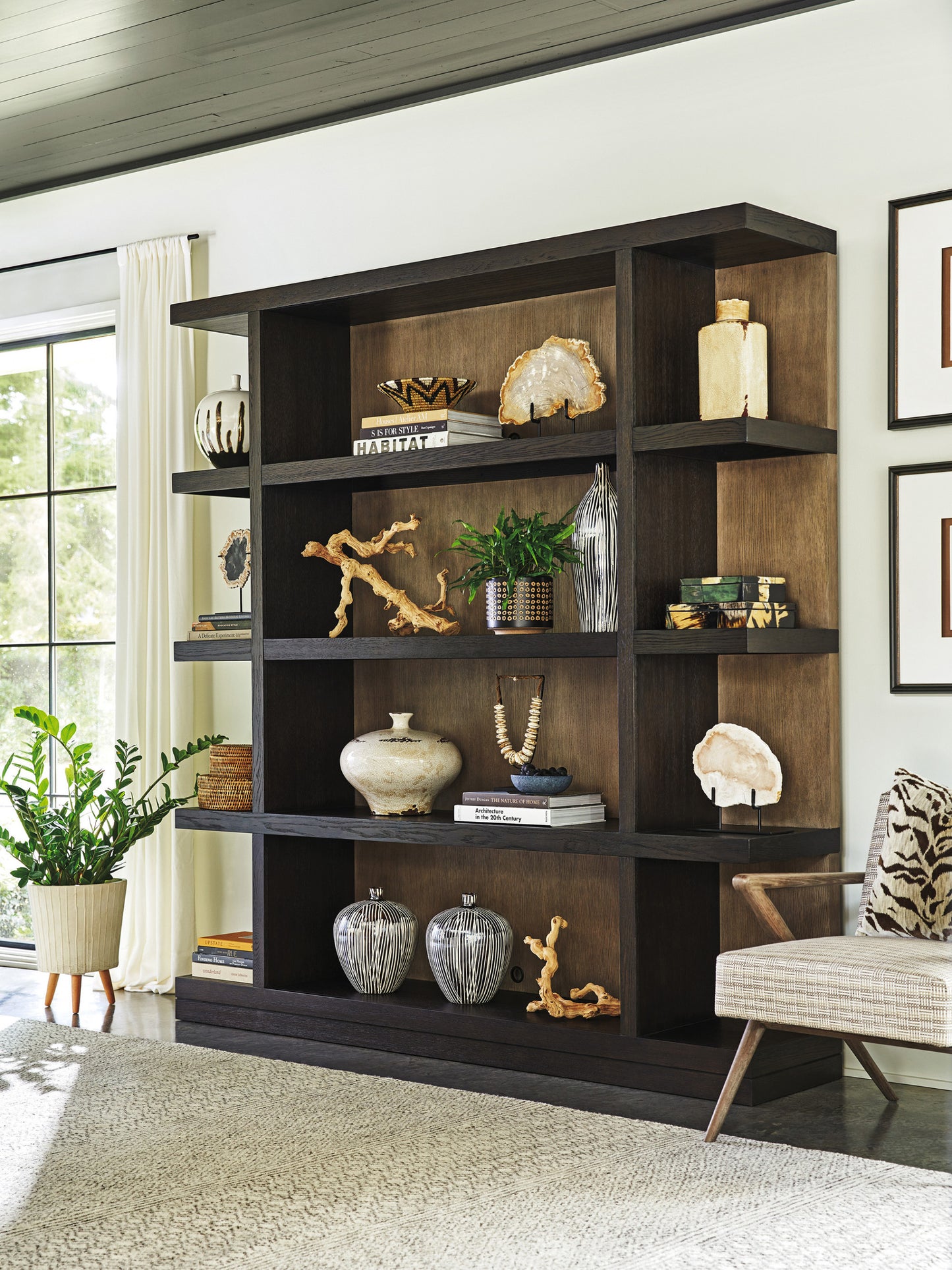 SANDERSON MEDIA WALL UNIT