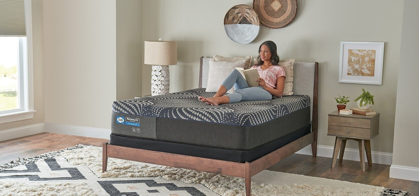 Sealy Posturepedic® Plus Hybrid High Point Firm