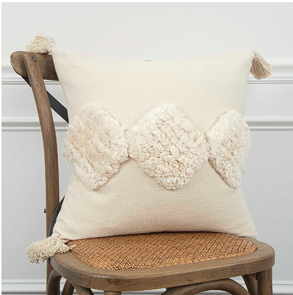THROW PILLOW