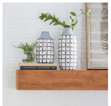 WHITE CERAMIC HANDMADE VASE WITH GRID PATTERN