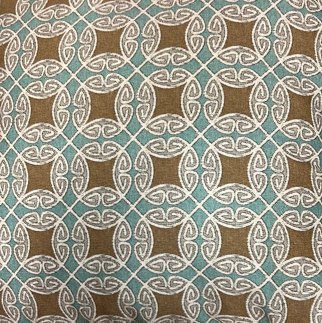 Outdoor throw pillow