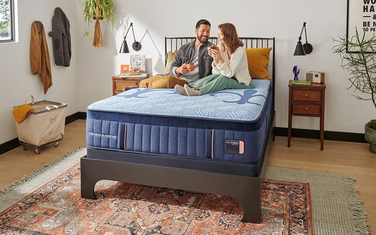 Stearns and Foster Lux Hybrid
