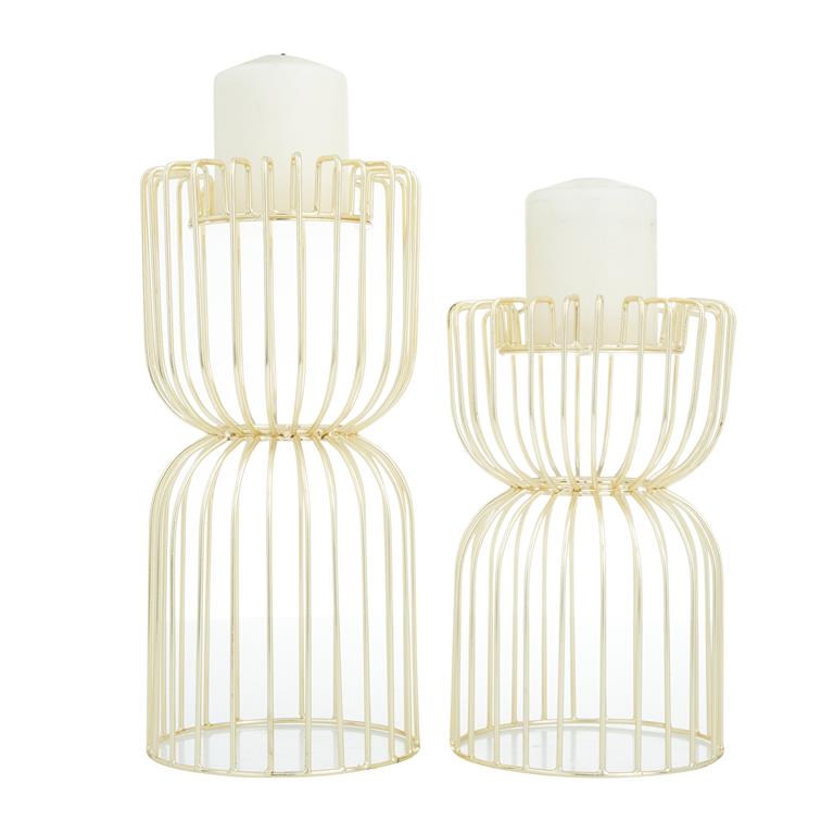 COSMOLIVING BY COSMOPOLITAN GOLD METAL PILLAR CANDLE HOLDER,