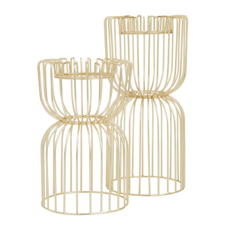 COSMOLIVING BY COSMOPOLITAN GOLD METAL PILLAR CANDLE HOLDER,