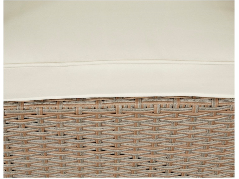 OUTDOOR LOVESEAT