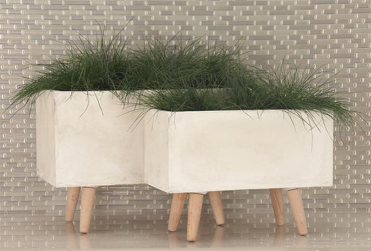 WHITE FIBERCLAY INDOOR OUTDOOR PLANTER WITH WOOD LEGS