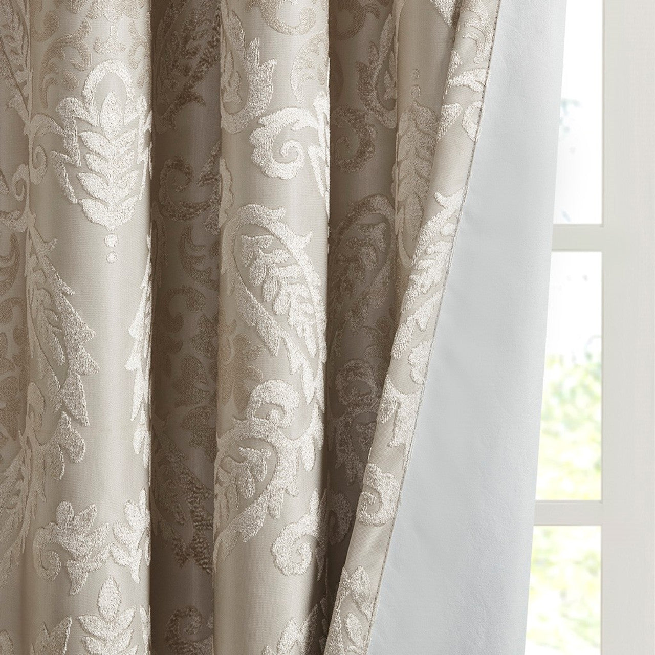 AMELIS KNITTED JACQUARD PANEL