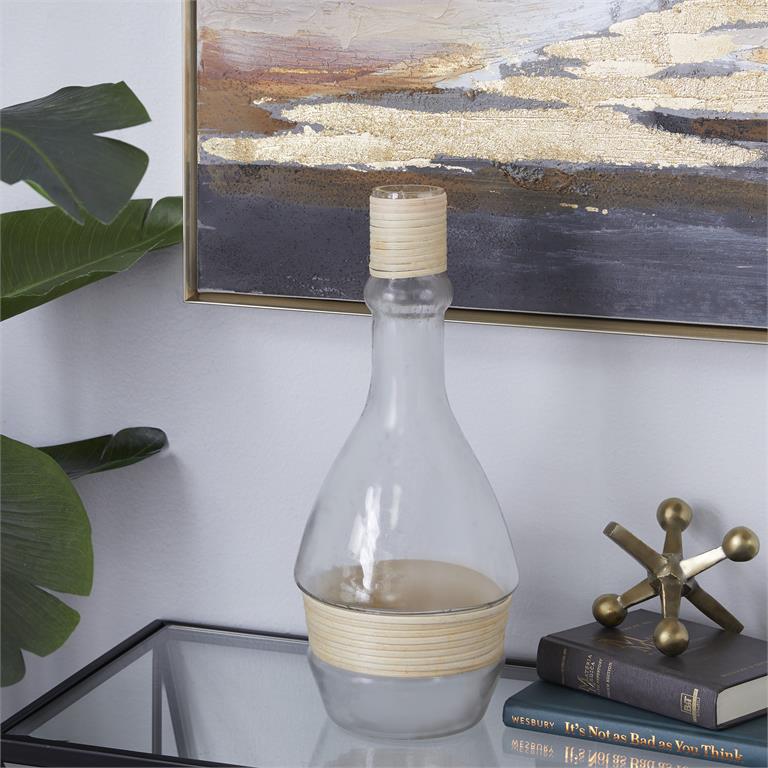 CLEAR GLASS VASE WITH RATTAN DETAIL