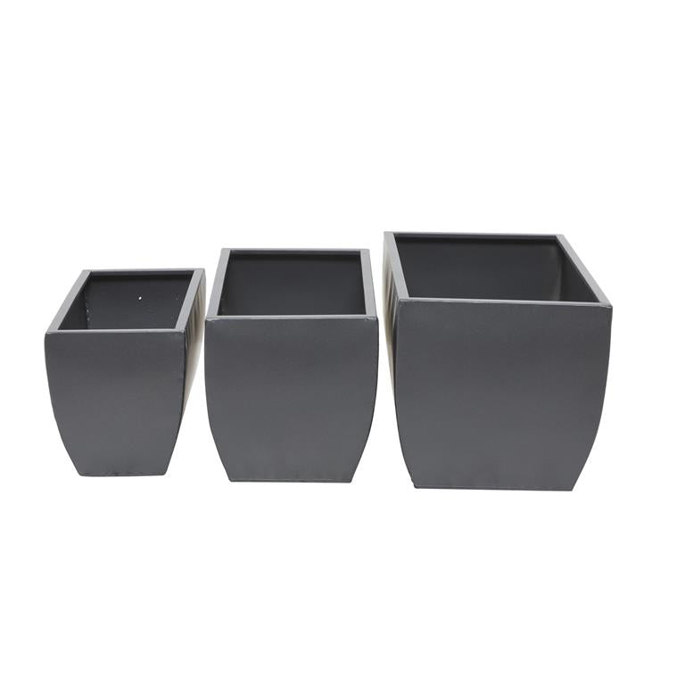COSMOLIVING BY COSMOPOLITAN GRAY METAL INDOOR OUTDOOR PLANTER