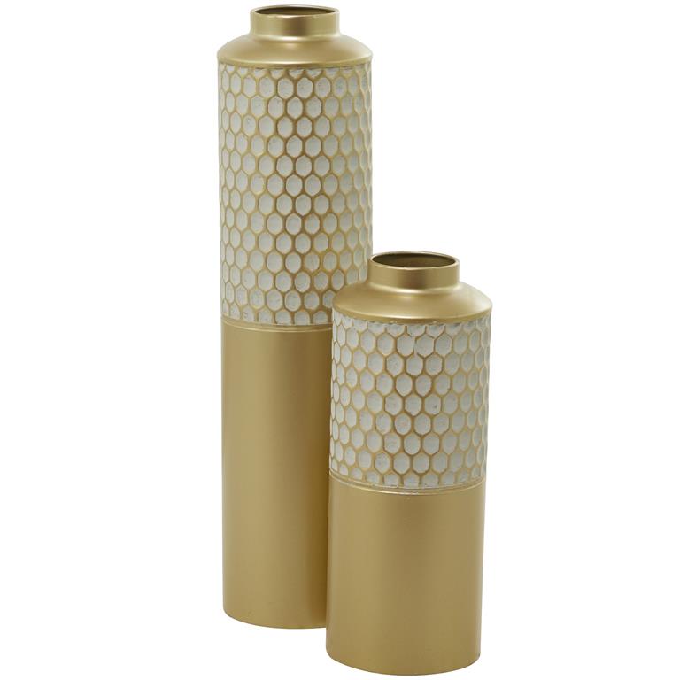 COSMOLIVING BY COSMOPOLITAN LIGHT GRAY METAL HONEYCOMB VASE