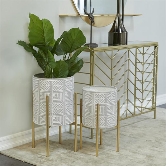 COSMOLIVING BY COSMOPOLITAN GRAY METAL PLANTER WITH REMOVABLE STAND
