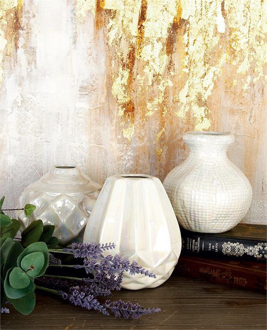 COSMOPOLITAN CREAM CERAMIC VASE WITH VARYING PATTERNS