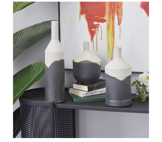 COSMOPOLITAN BLACK CERAMIC VASE