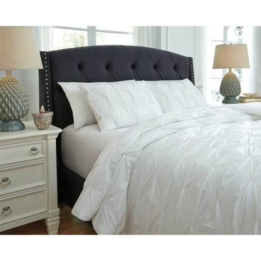 ASHLEY COMFORTER SET