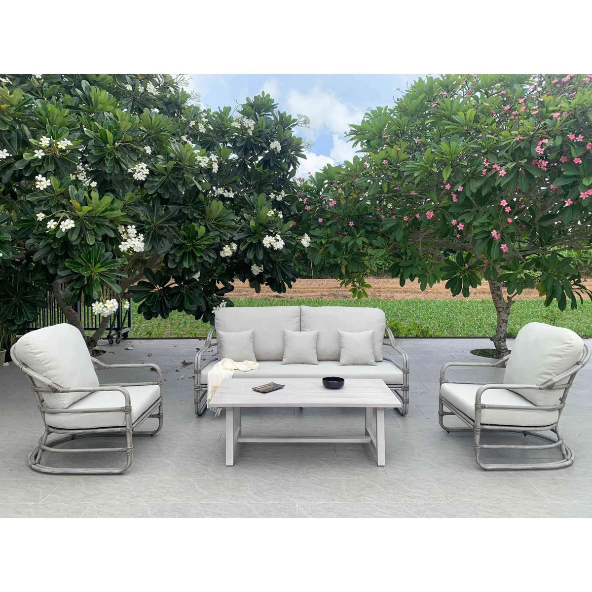 Panama Jack Dove 4-Piece Seating Set