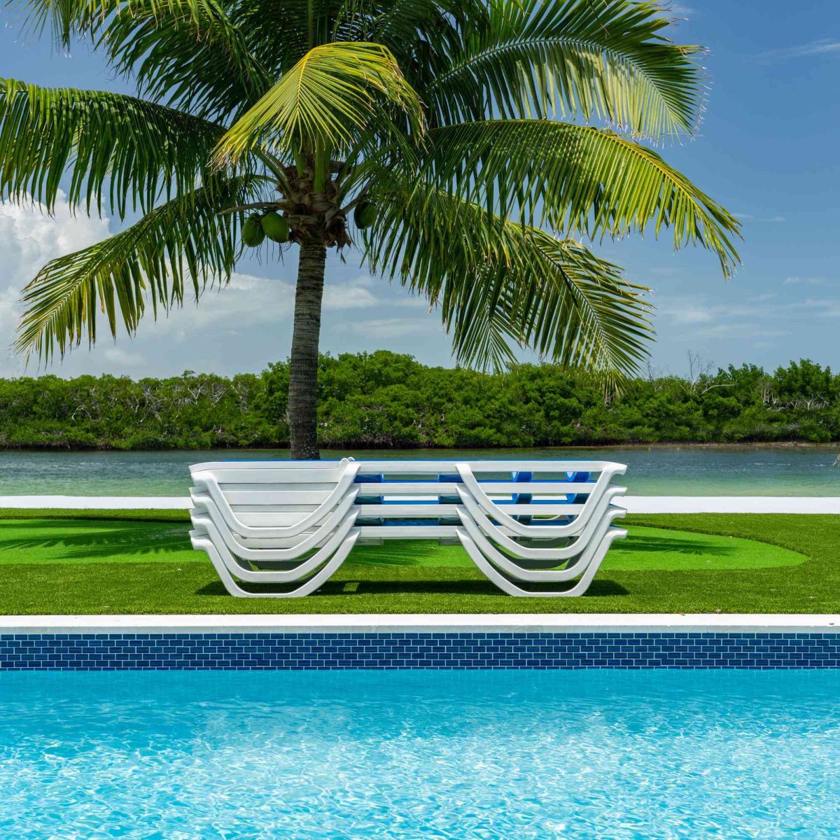 Panama Jack Outdoor Abaco Chaise Lounge