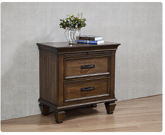 Franco Eastern Bedroom Set Burnished Oak