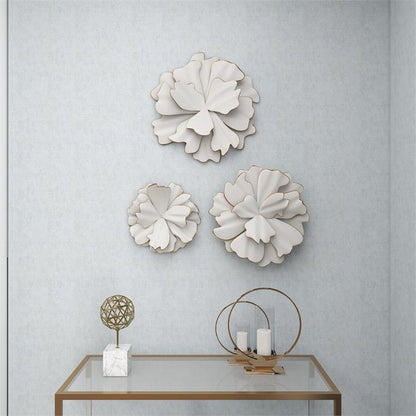 WHITE METAL FLORAL WALL DECOR