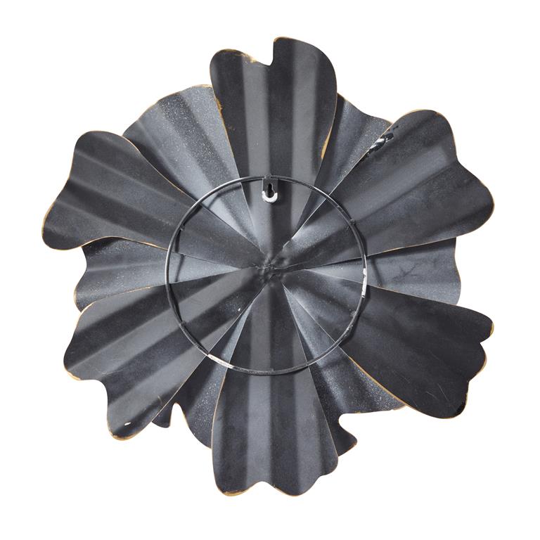 WHITE METAL FLORAL WALL DECOR