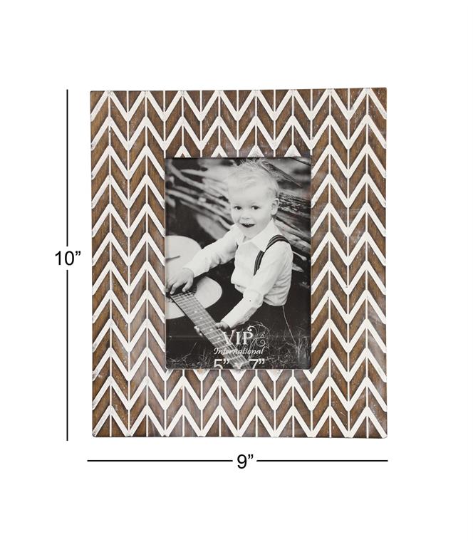 BROWN WOOD MODERN PHOTO FRAME,