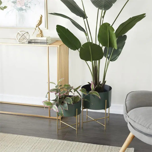 Green Metal Modern Planter,