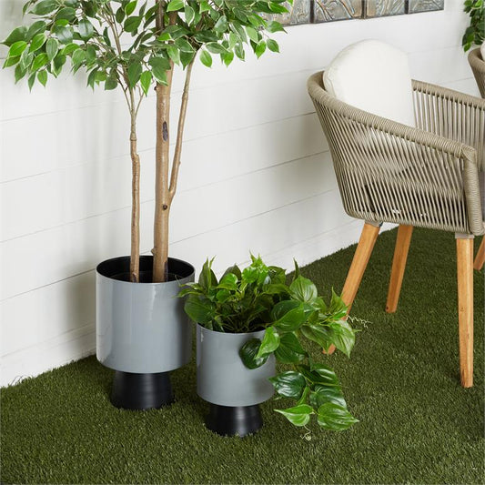GRAY METAL MODERN PLANTER