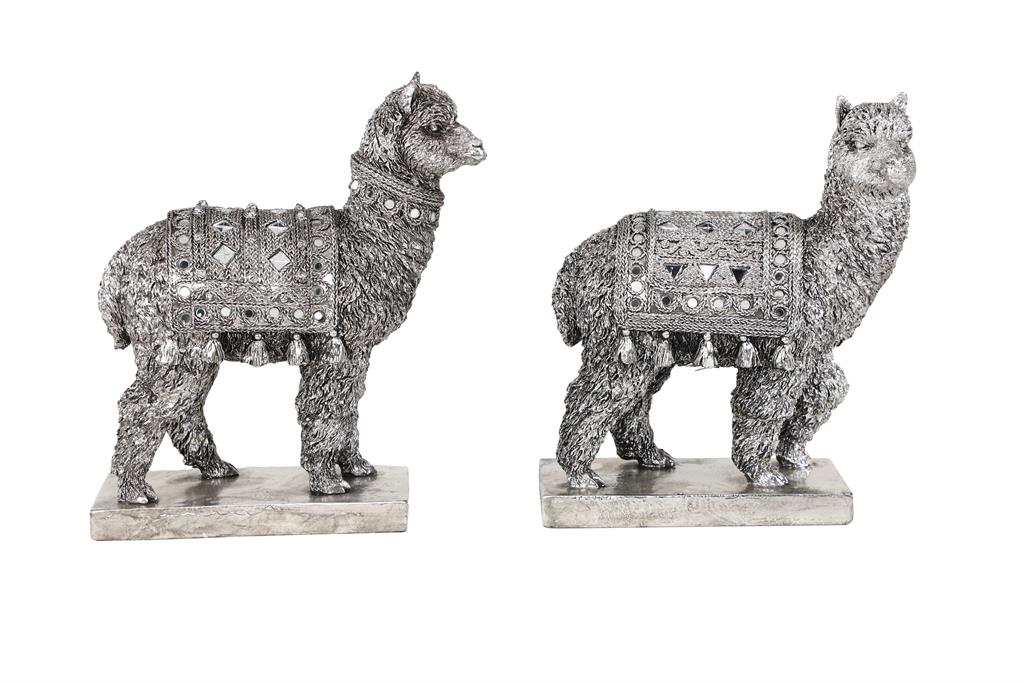 LLAMA SCULPTURE