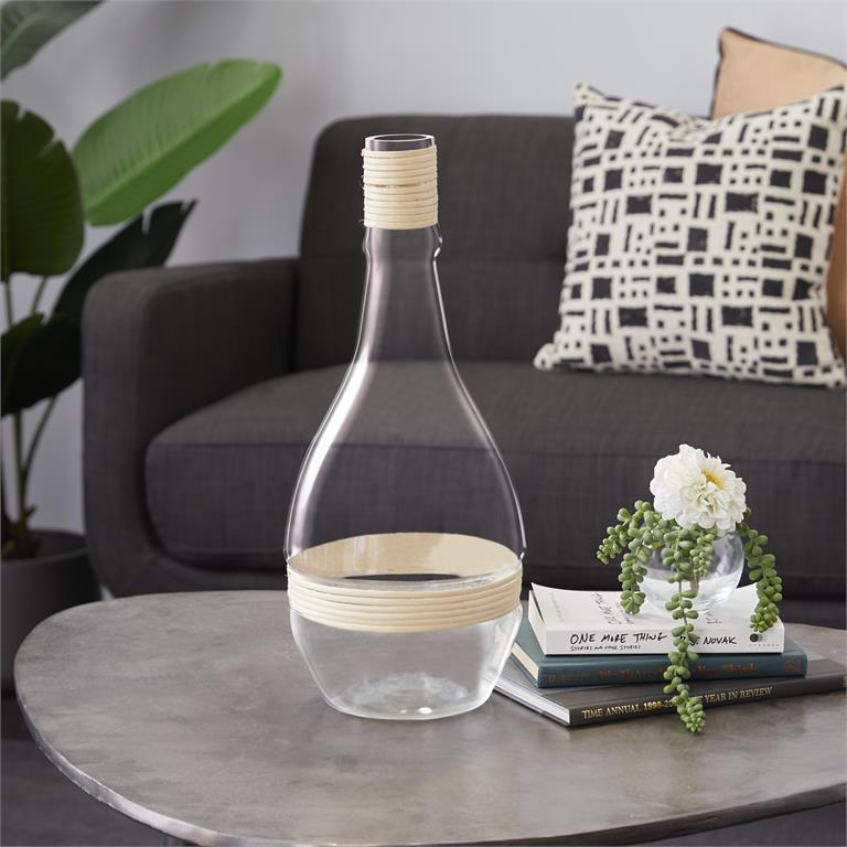 CLEAR GLASS VASE WITH RATTAN DETAIL