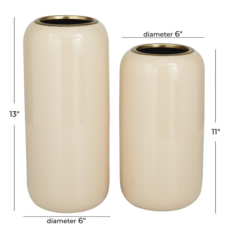 CREAM METAL VASE,