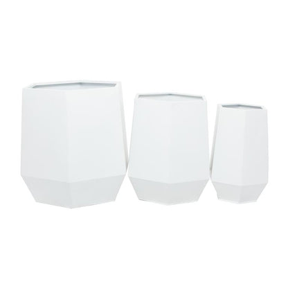 COSMOPOLITAN WHITE METAL INDOOR OUTDOOR PLANTER