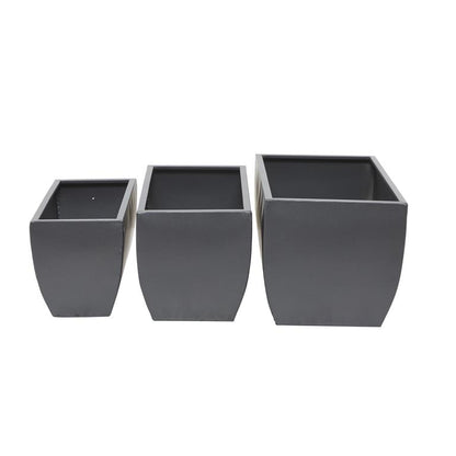 COSMOLIVING BY COSMOPOLITAN GRAY METAL INDOOR OUTDOOR PLANTER