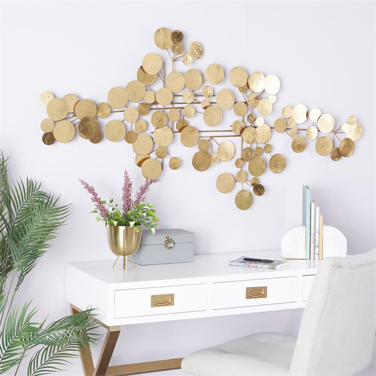 COSMOLIVING BY COSMOPOLITAN GOLD METAL PLATE WALL DECOR