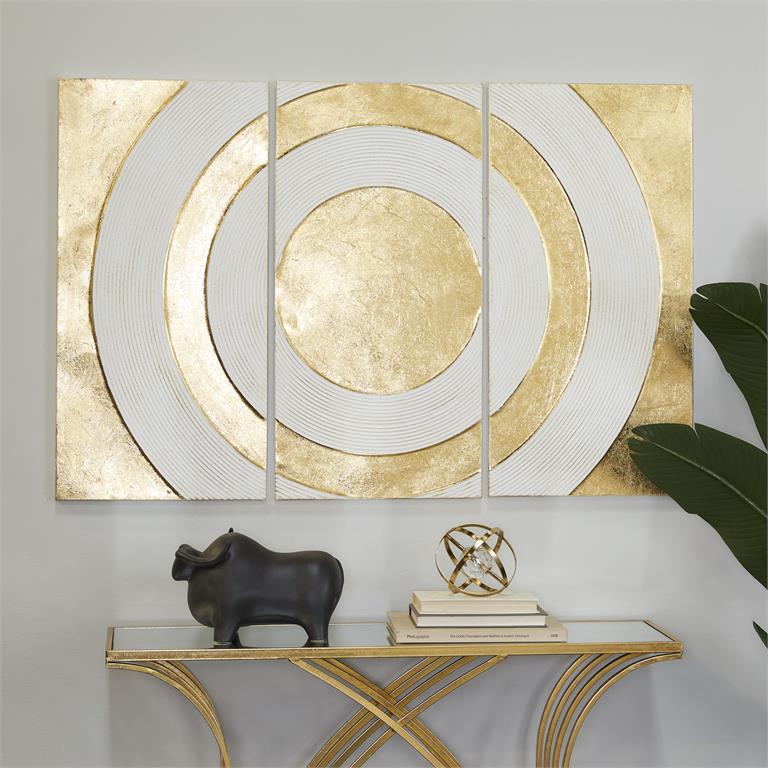 COSMOLIVING BY COSMOPOLITAN GOLD METAL GEOMETRIC TARGET WALL DECOR