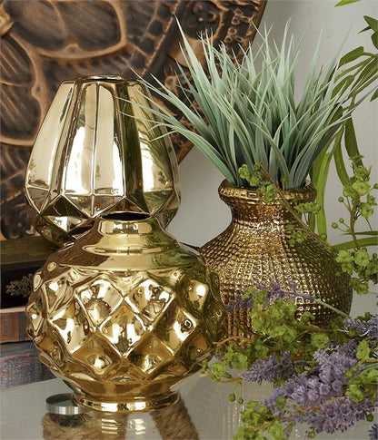 COSMOPOLITAN GOLD CERAMIC VASE WITH VARYING PATTERNS