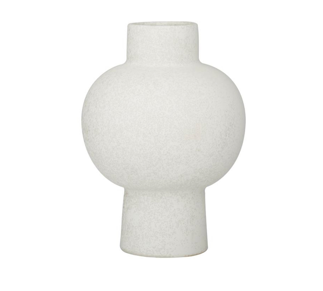 COSMOLIVING BY COSMOPOLITAN WHITE CERAMIC HANDMADE VASE