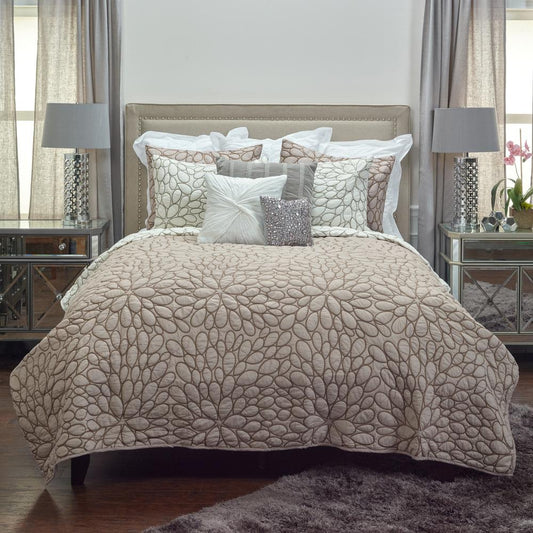 Rizzy Home Petal Blush Natural Bedding