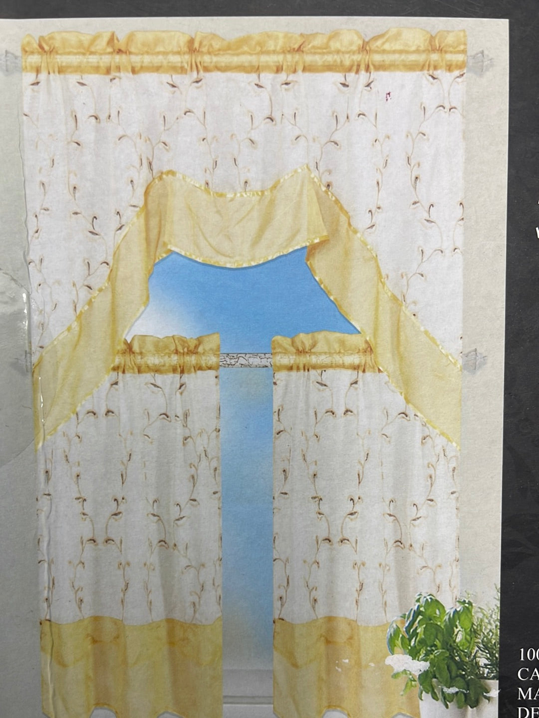 GOLDEN 3pc Kitchen Curtain Set